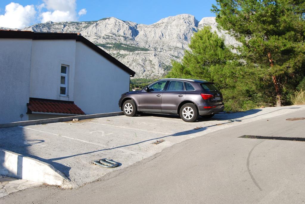 Apartments Zovko Tučepi Extérieur photo