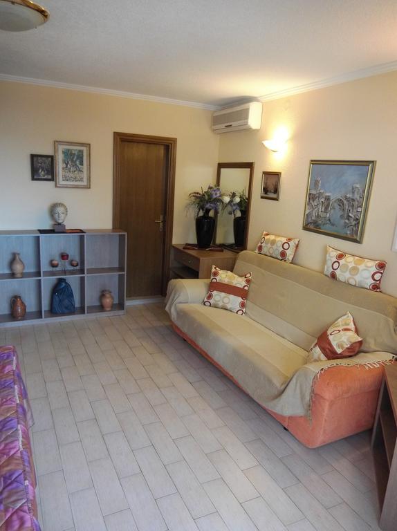 Apartments Zovko Tučepi Extérieur photo
