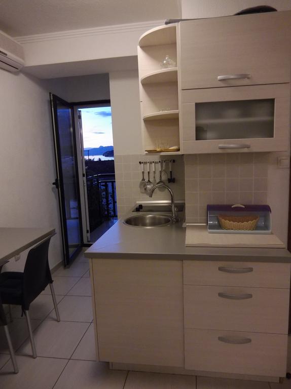 Apartments Zovko Tučepi Extérieur photo